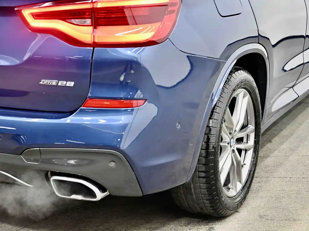 BMW X3 — миниатюра 5