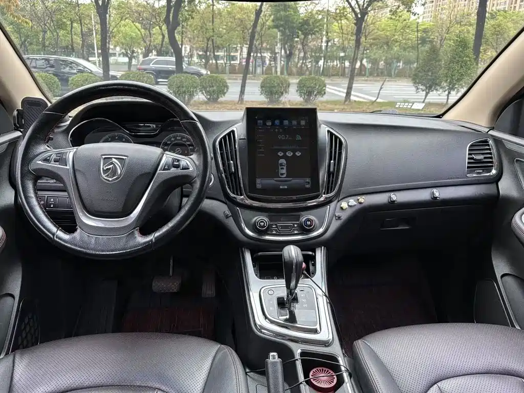 Baojun 560 — миниатюра 5