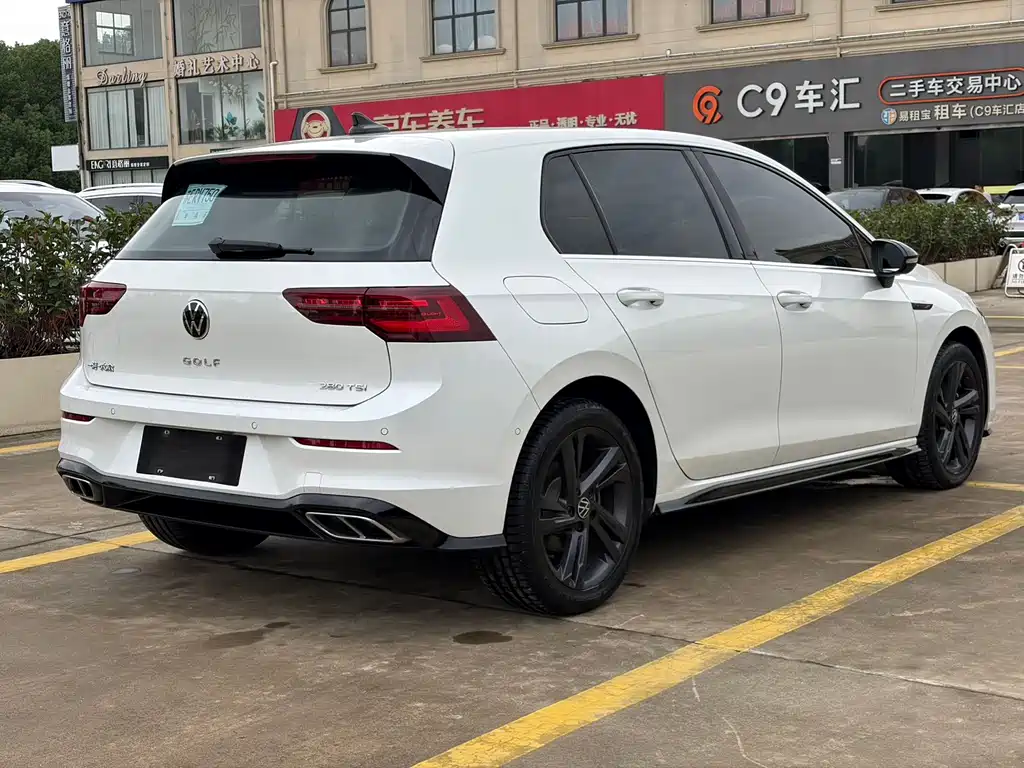 Volkswagen Golf — миниатюра 4