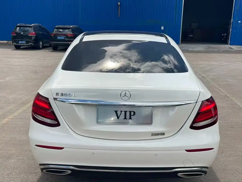 Mercedes-Benz E-Class E 2019 E 300 L Fashion