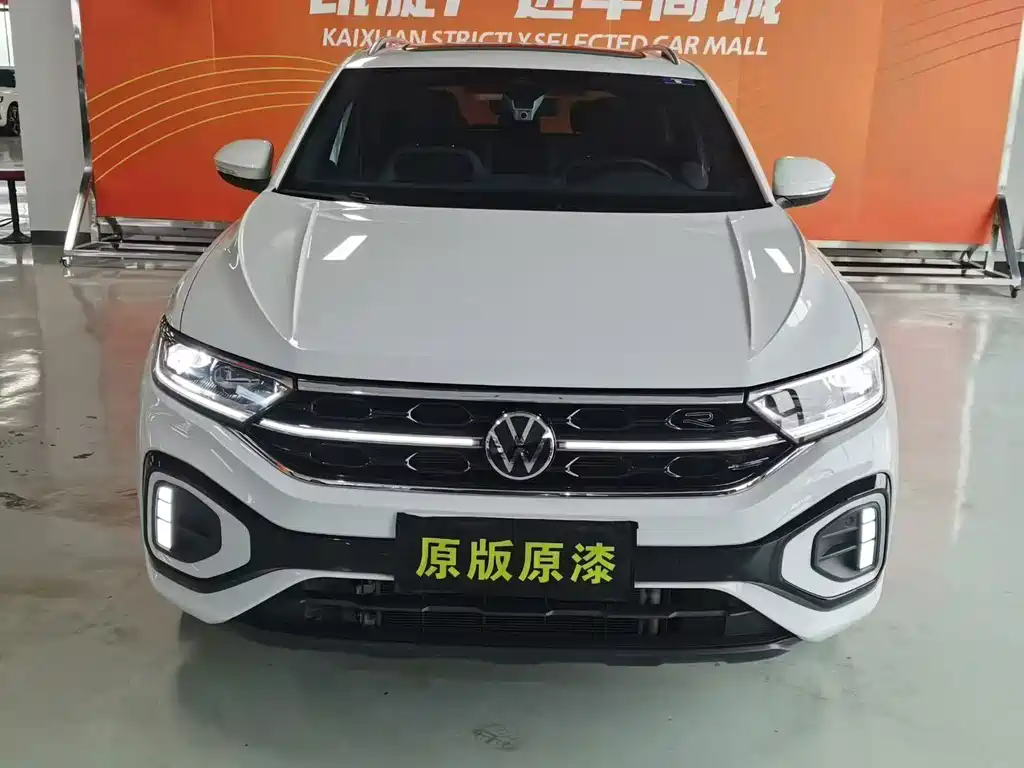 Volkswagen T-Roc — миниатюра 2
