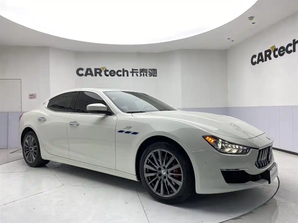 Maserati Ghibli 2022 2.0T GT