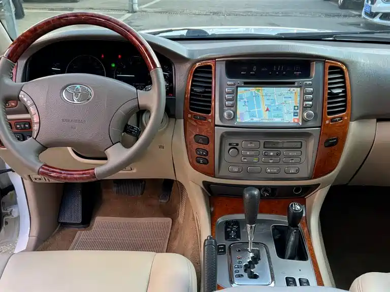 Toyota Land Cruiser 2003 4.7L AT