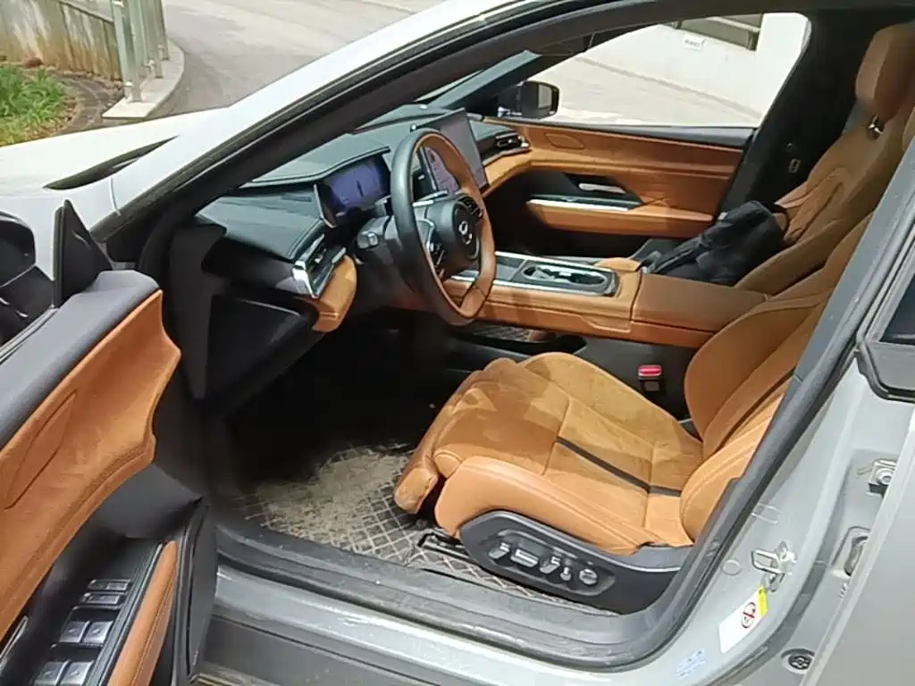 Mazda EZ-6 — миниатюра 16