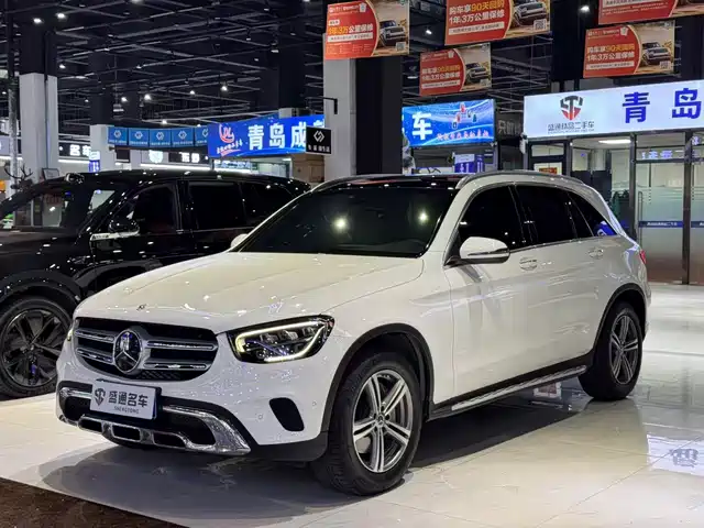 MERCEDES-BENZ GLC
