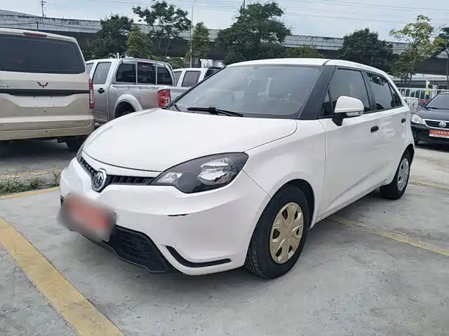2016 MG 3