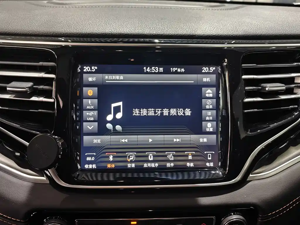 JEEP GRAND COMMANDER