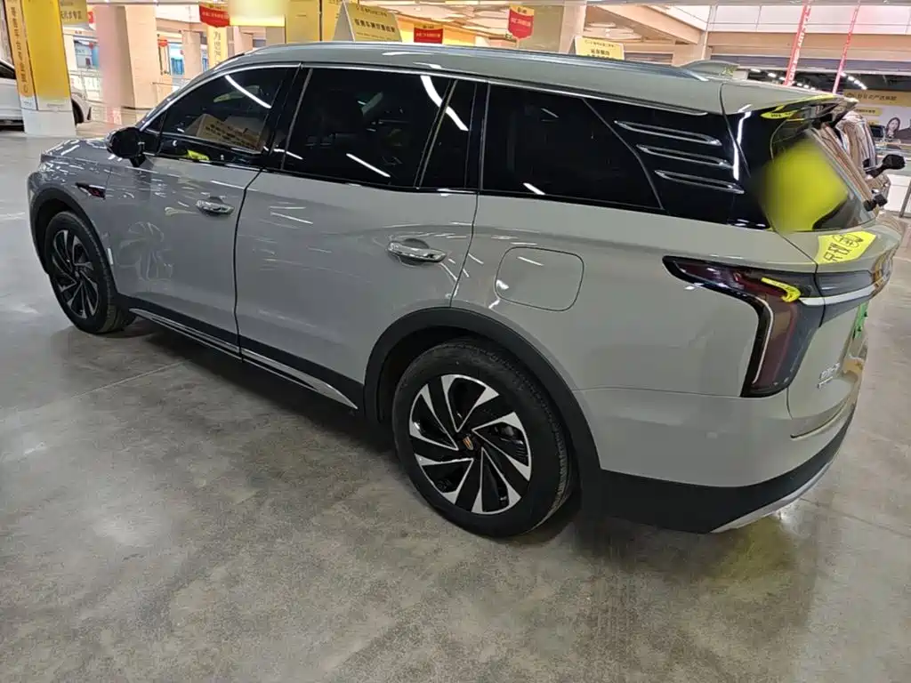 Hongqi Hongqi HS7 PHEV — миниатюра 5