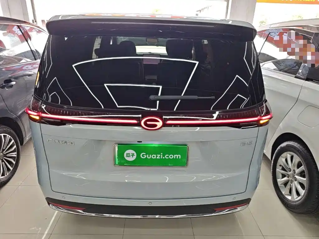 GAC Motor Trumpchi E8 PHEV — миниатюра 6