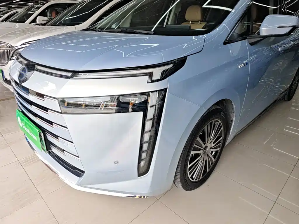 GAC Motor Trumpchi E8 PHEV — миниатюра 24