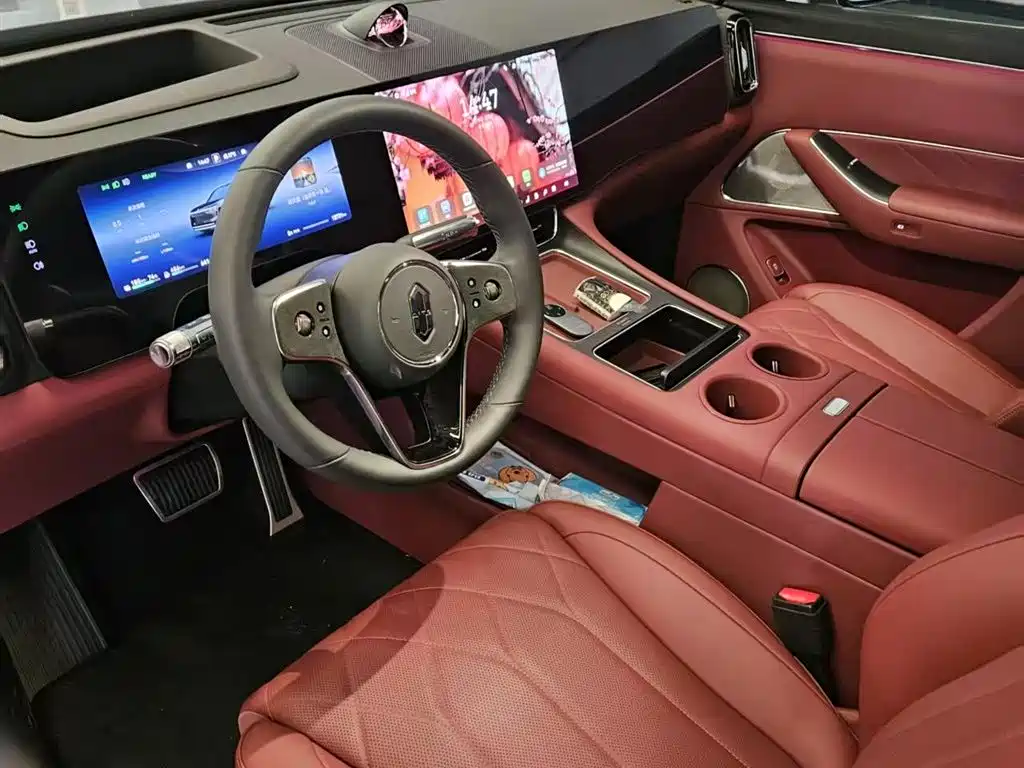 AITO ASK THE WORLD M8