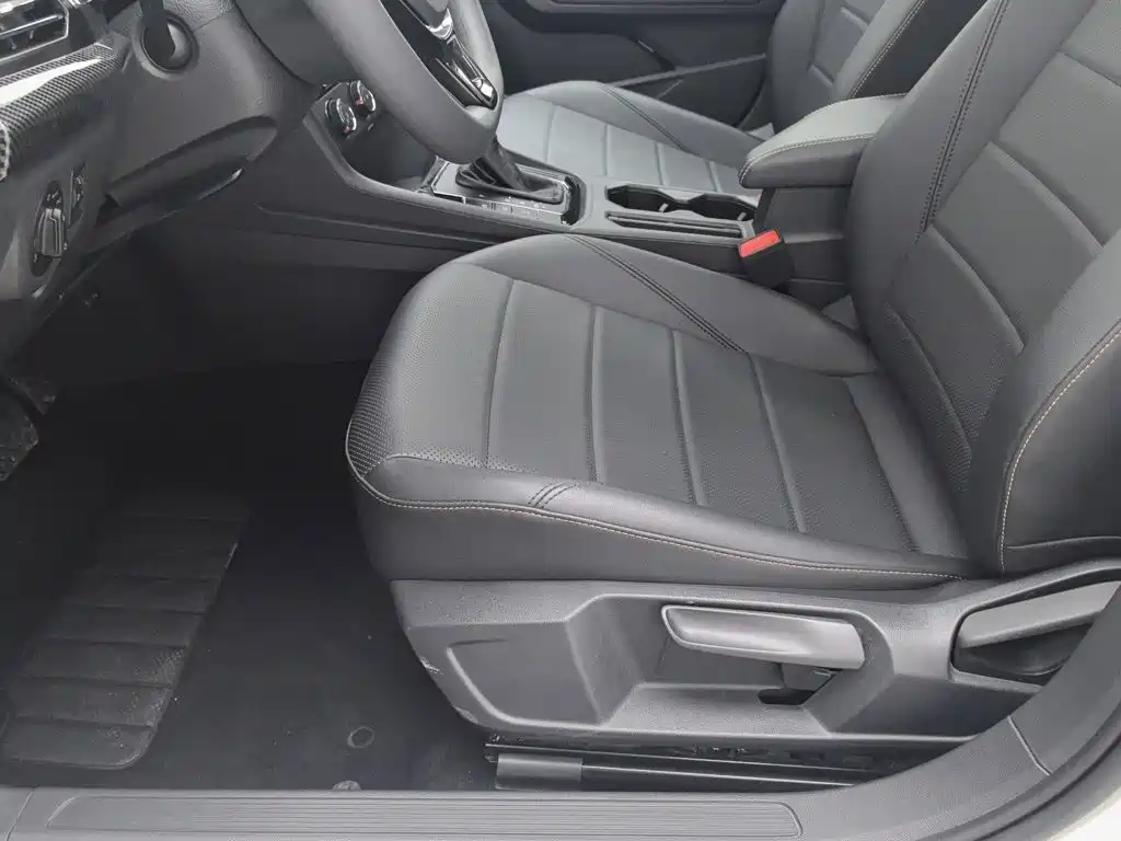 Volkswagen Lavida — миниатюра 20