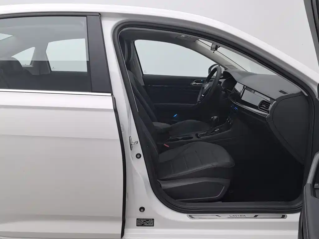 Volkswagen Lavida — миниатюра 23