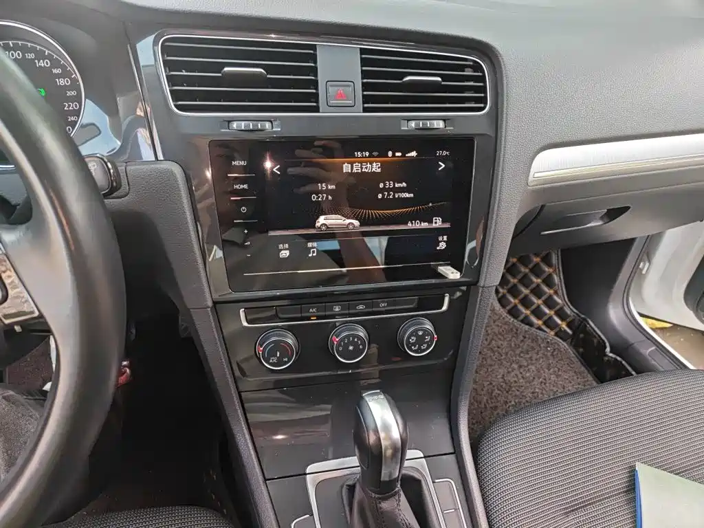 Volkswagen Golf — миниатюра 9