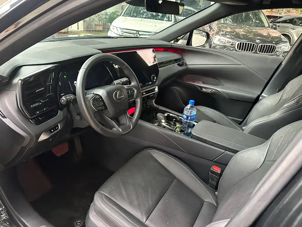 Lexus RX 2025 350h