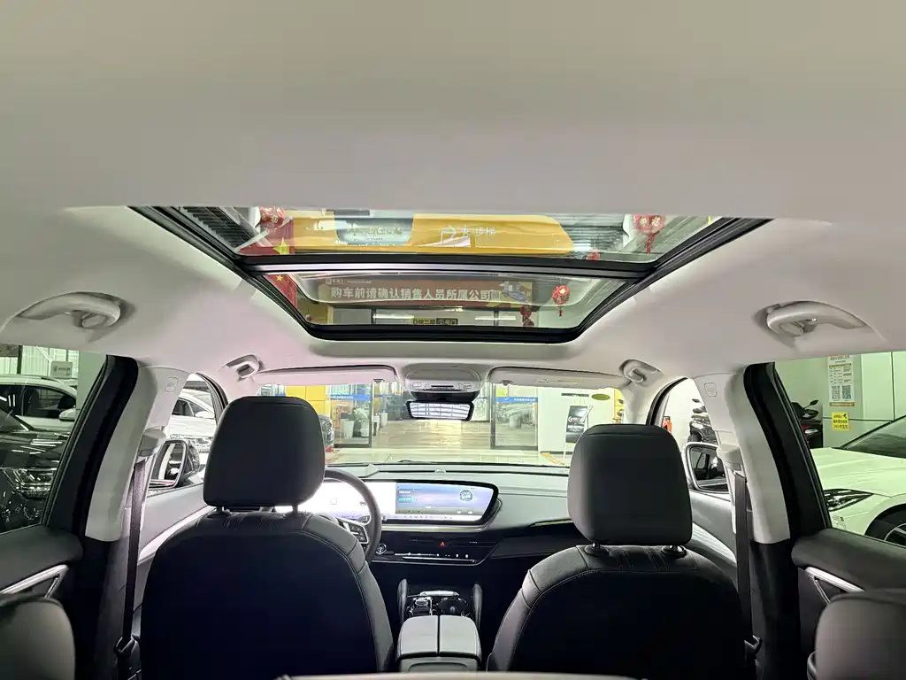 Buick Envision Plus — миниатюра 17