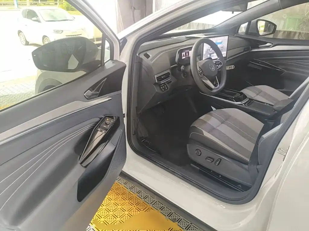 Volkswagen ID.4 Crozz — миниатюра 16