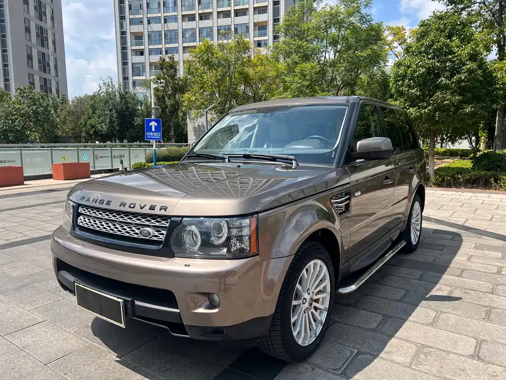 Land Rover Sport