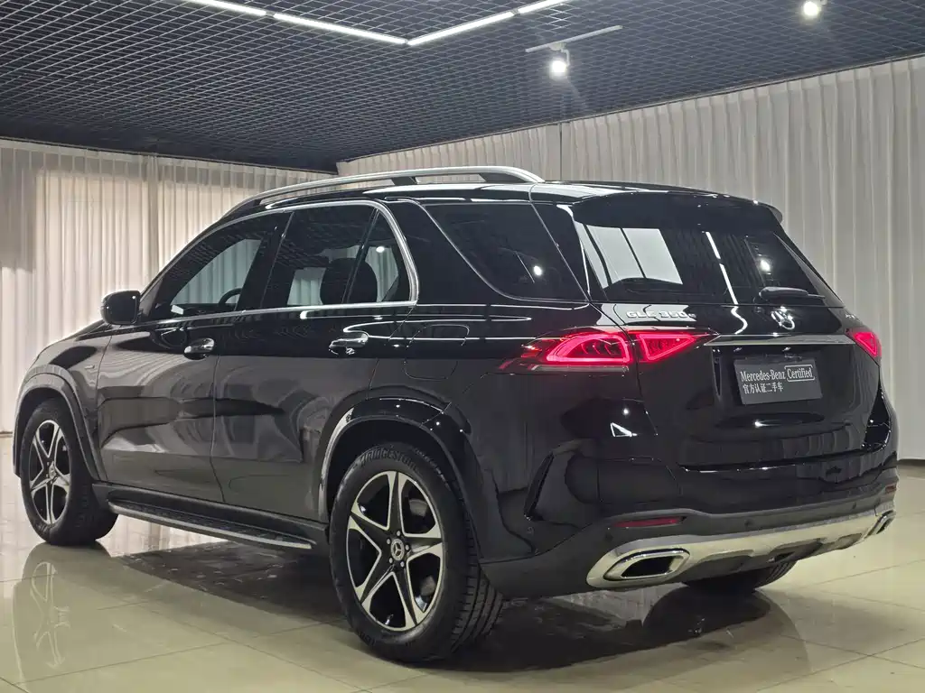 Mercedes-Benz GLE New Energy — миниатюра 8