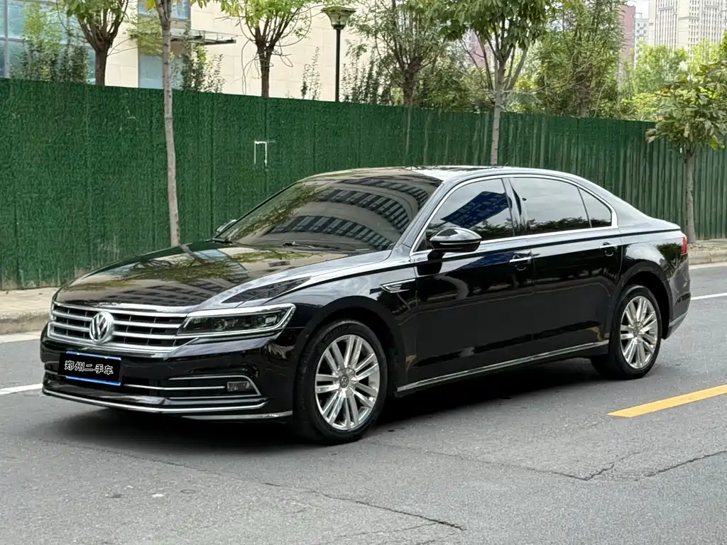 Volkswagen Phideon