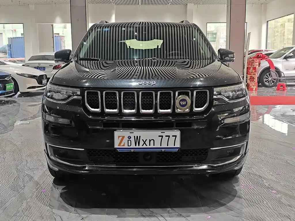 JEEP GRAND COMMANDER