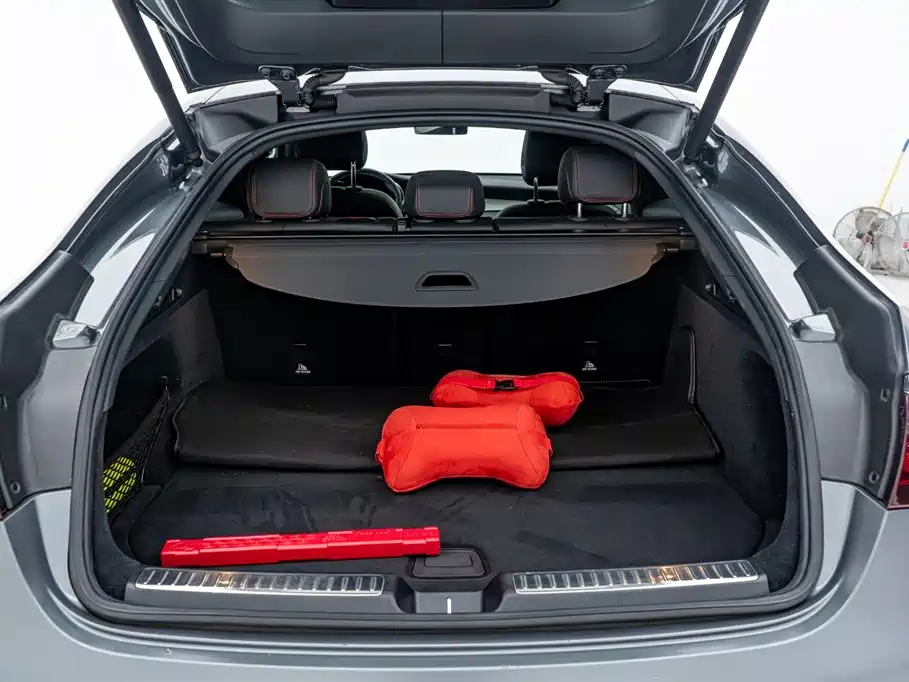 MERCEDES-BENZ GLC COUPE AMG