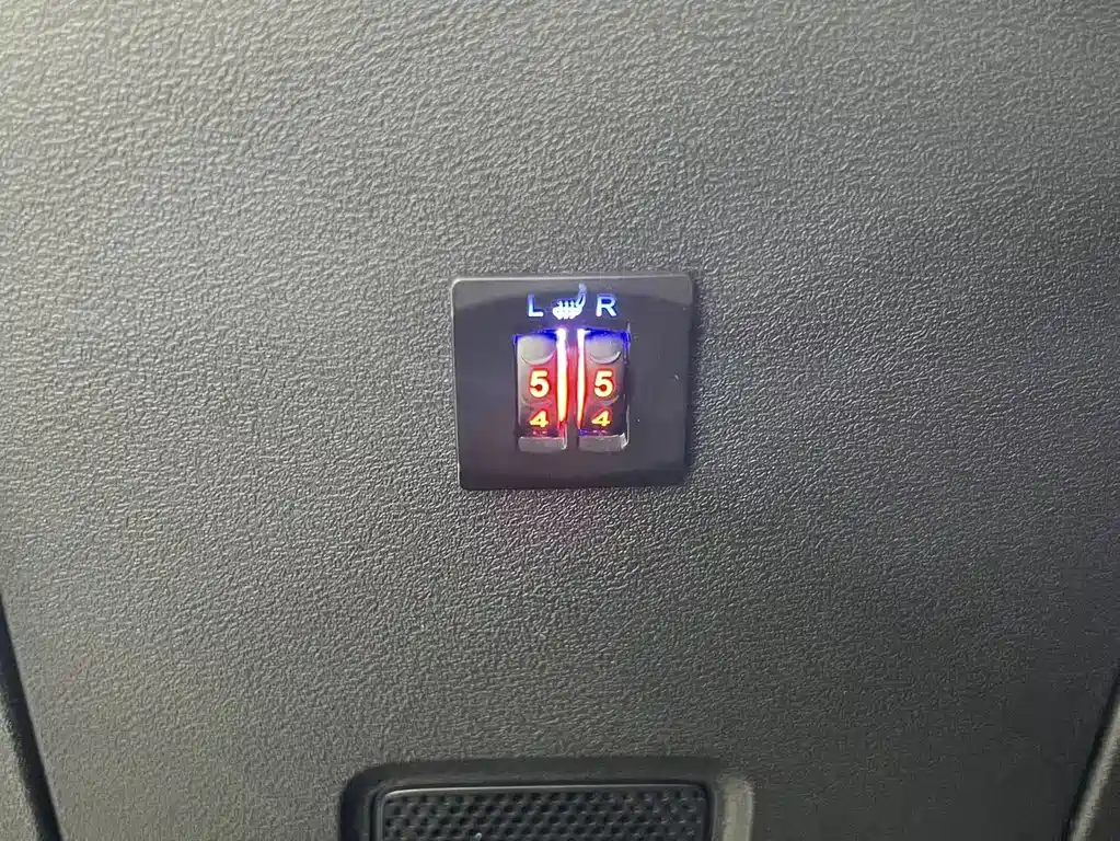 GEELY AUTOMOBILE EMGRAND