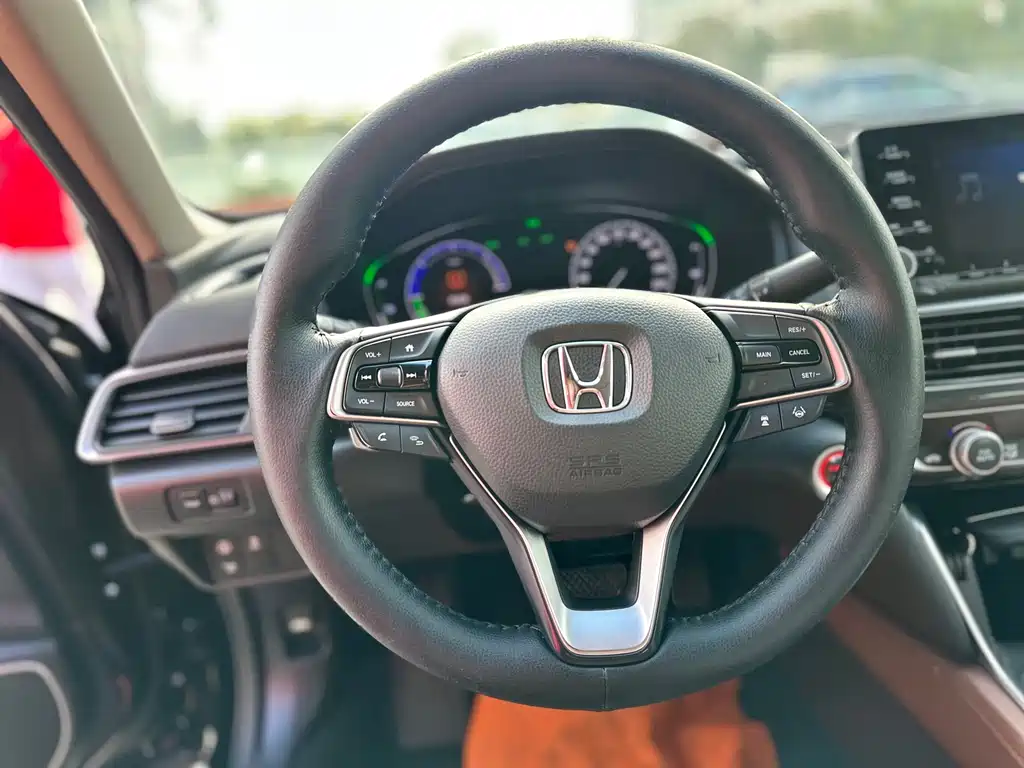 Honda Inspire — миниатюра 10