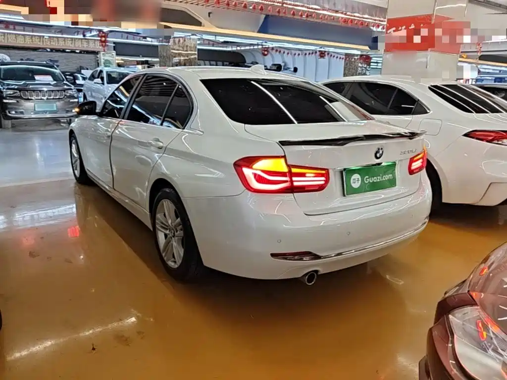 BMW 3 Series — миниатюра 5
