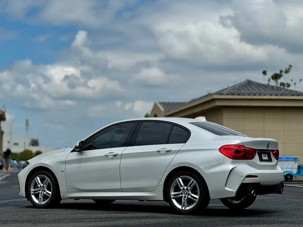 BMW 1 Series — миниатюра 9
