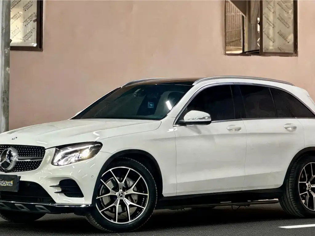 MERCEDES-BENZ GLC
