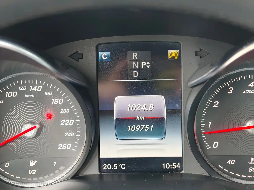 Mercedes-Benz C-Class — миниатюра 16