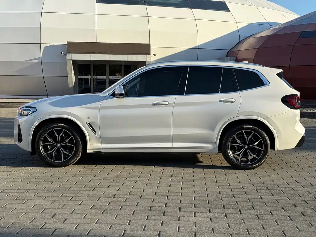 BMW X3 — миниатюра 7