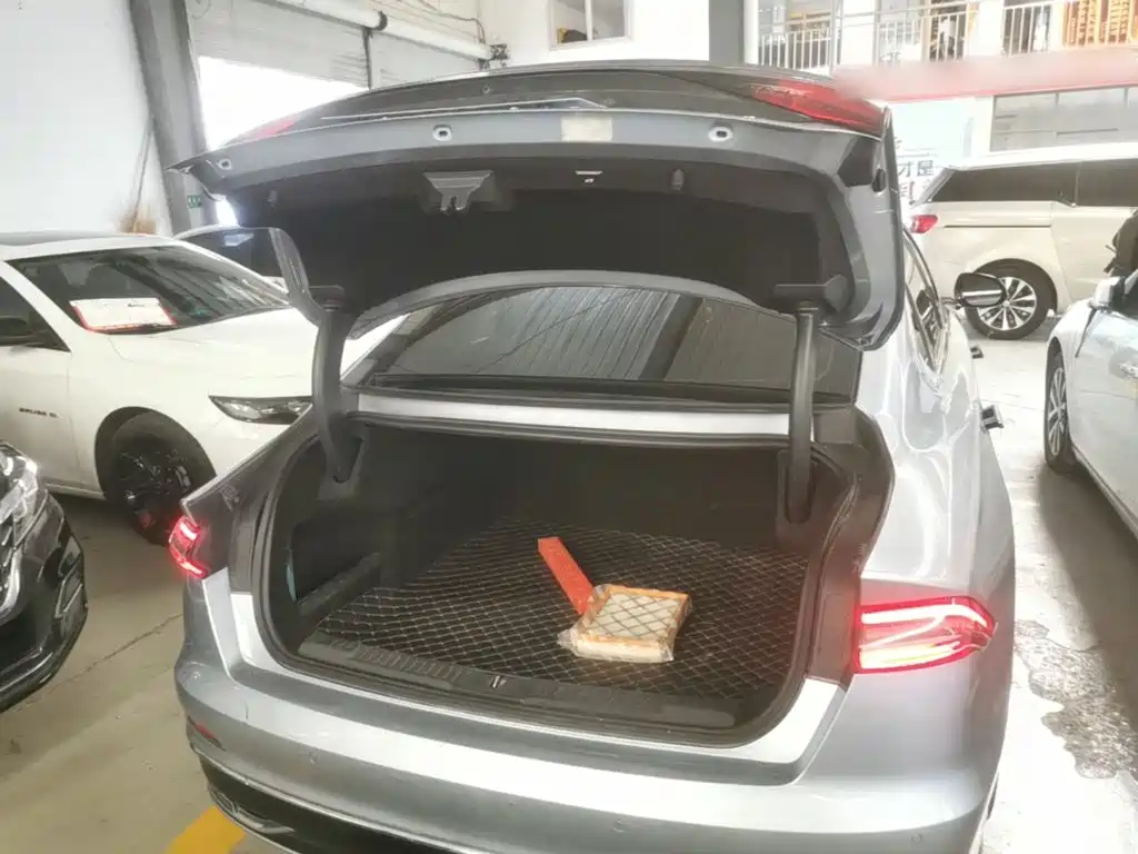Lincoln Z — миниатюра 19