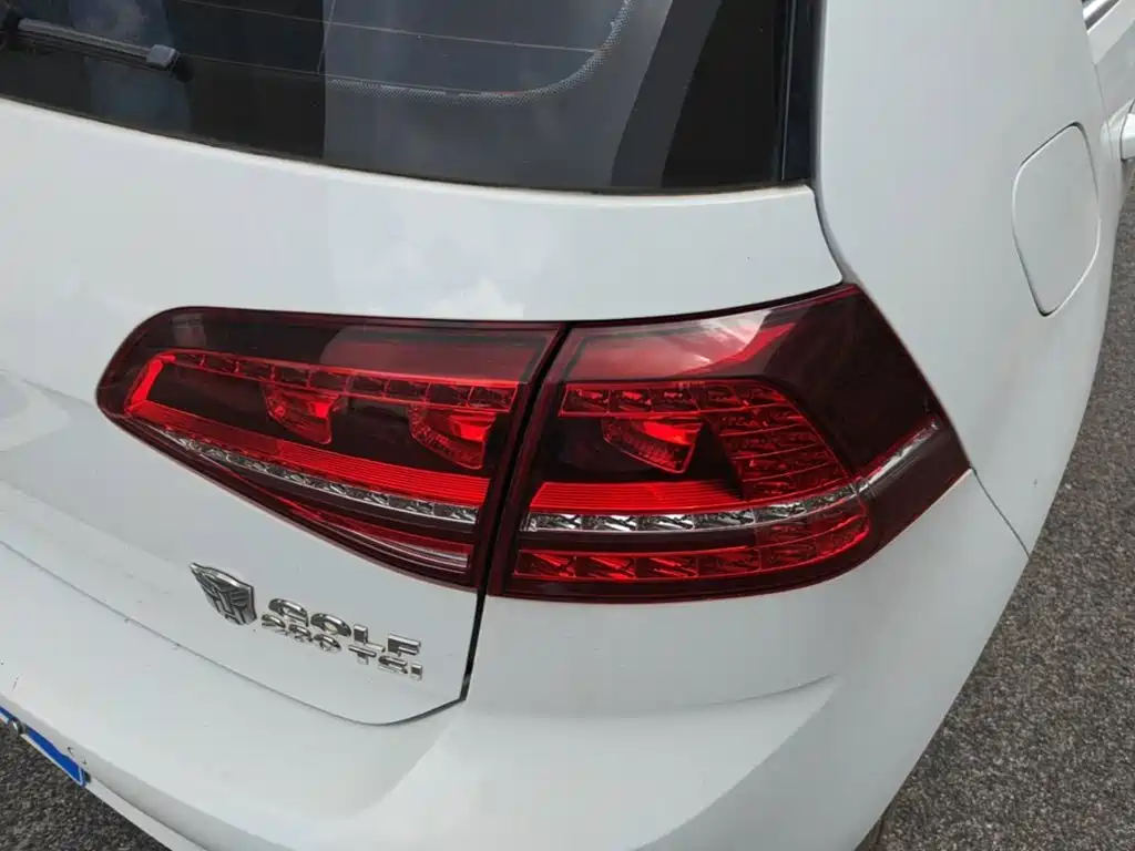 Volkswagen Golf — миниатюра 8