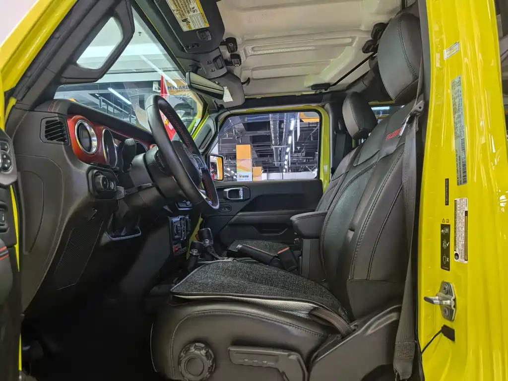 Jeep Wrangler — миниатюра 4