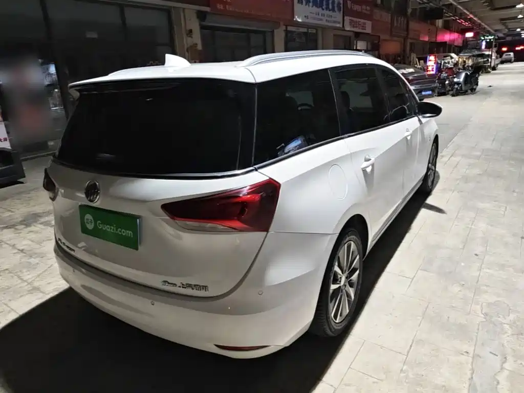 Buick GL6 — миниатюра 7