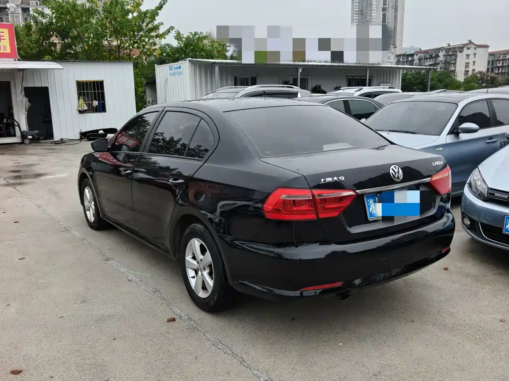 Volkswagen Lavida — миниатюра 4