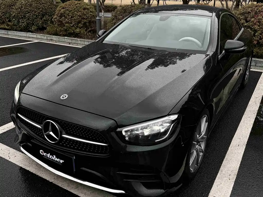 MERCEDES-BENZ E CLASS