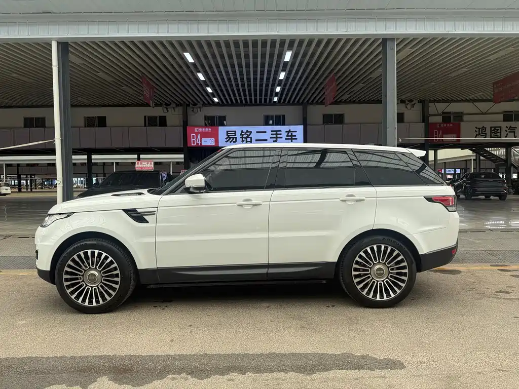 Land Rover Sport — миниатюра 4