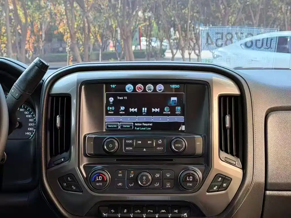 Chevrolet Silverado 2017 6.2L HighCountry