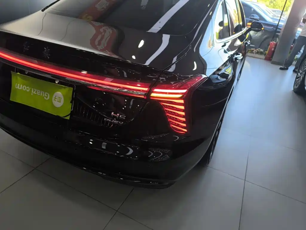 Hongqi Hongqi H5 PHEV — миниатюра 8
