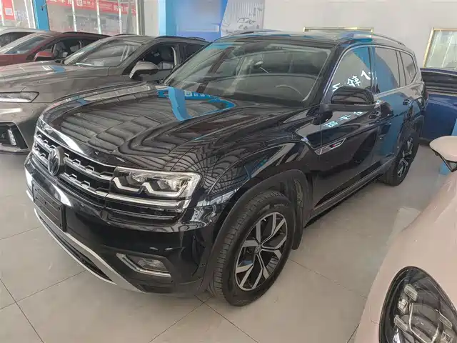 VOLKSWAGEN TOURANG 2020