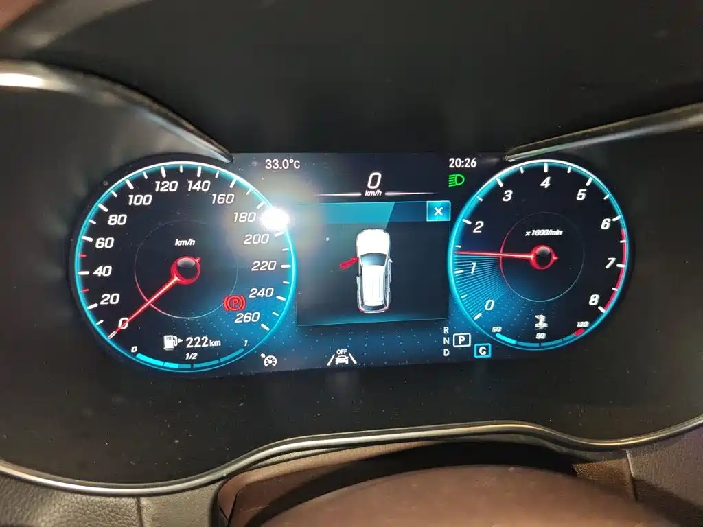 Mercedes-Benz GLC — миниатюра 7