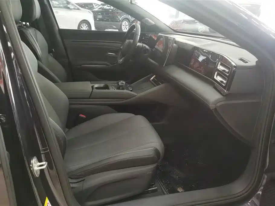 BYD Qin L L 2024 DM-i 80KM