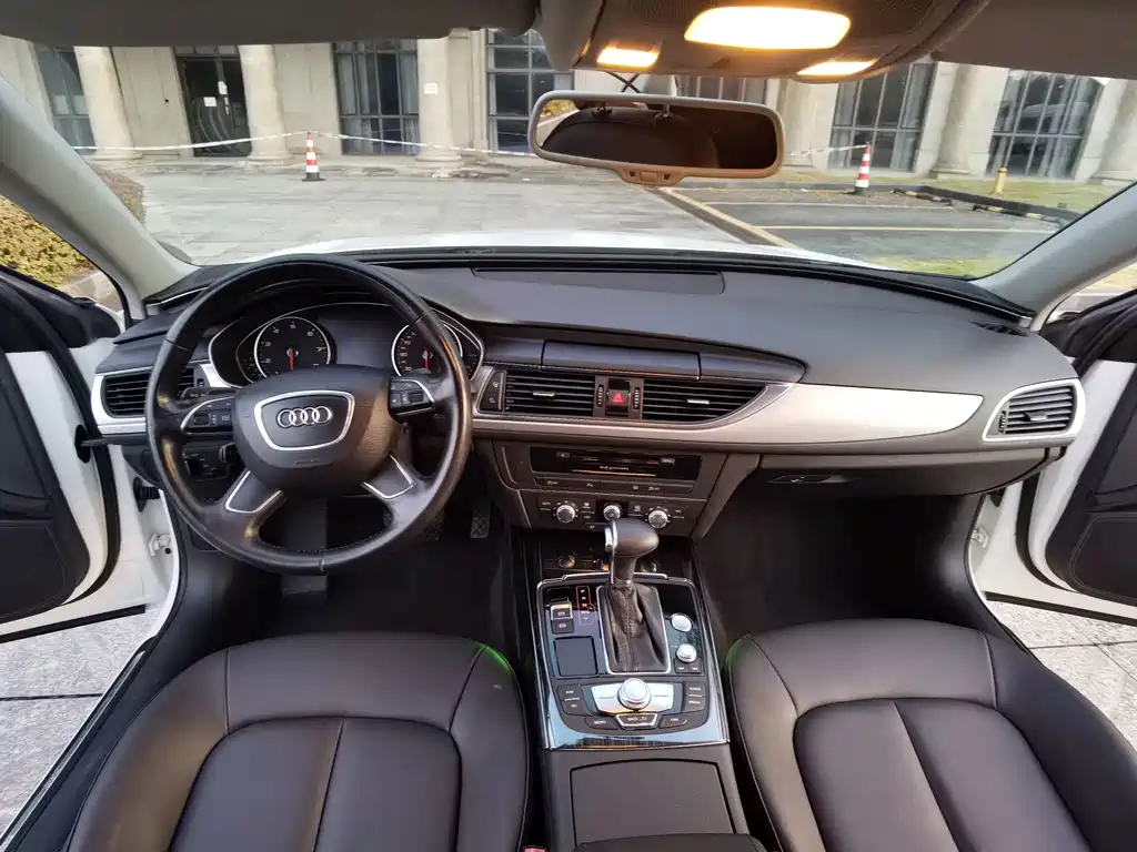Audi A6L — миниатюра 10