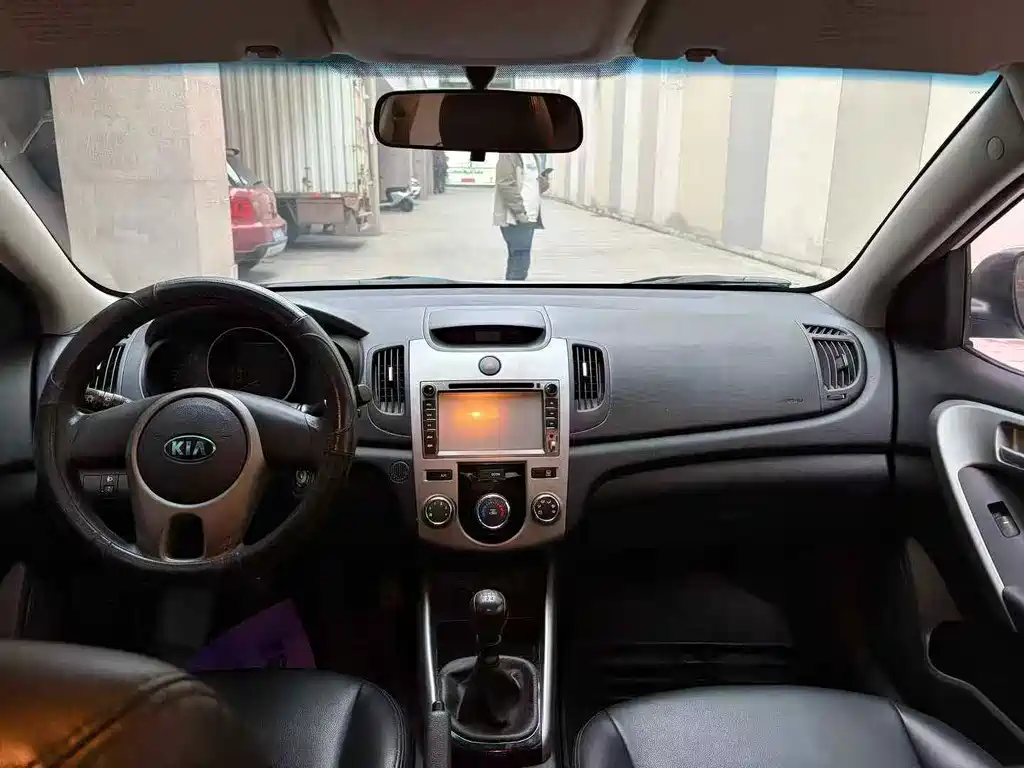 Kia Forte — миниатюра 5