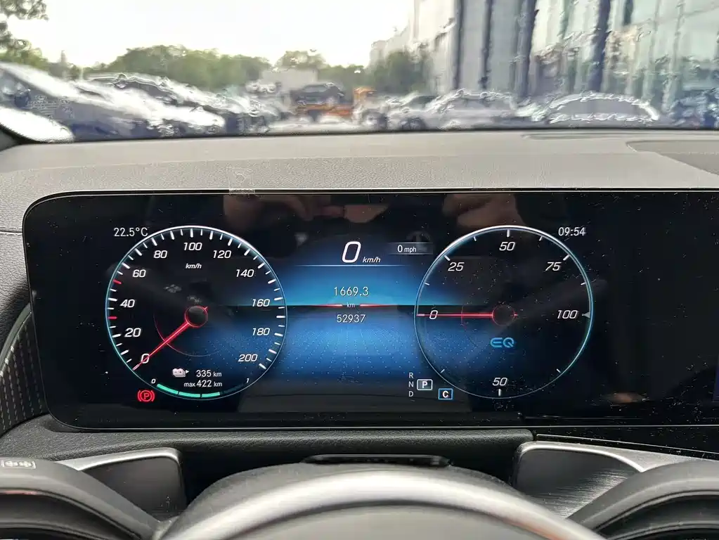 Mercedes-Benz EQB — миниатюра 17