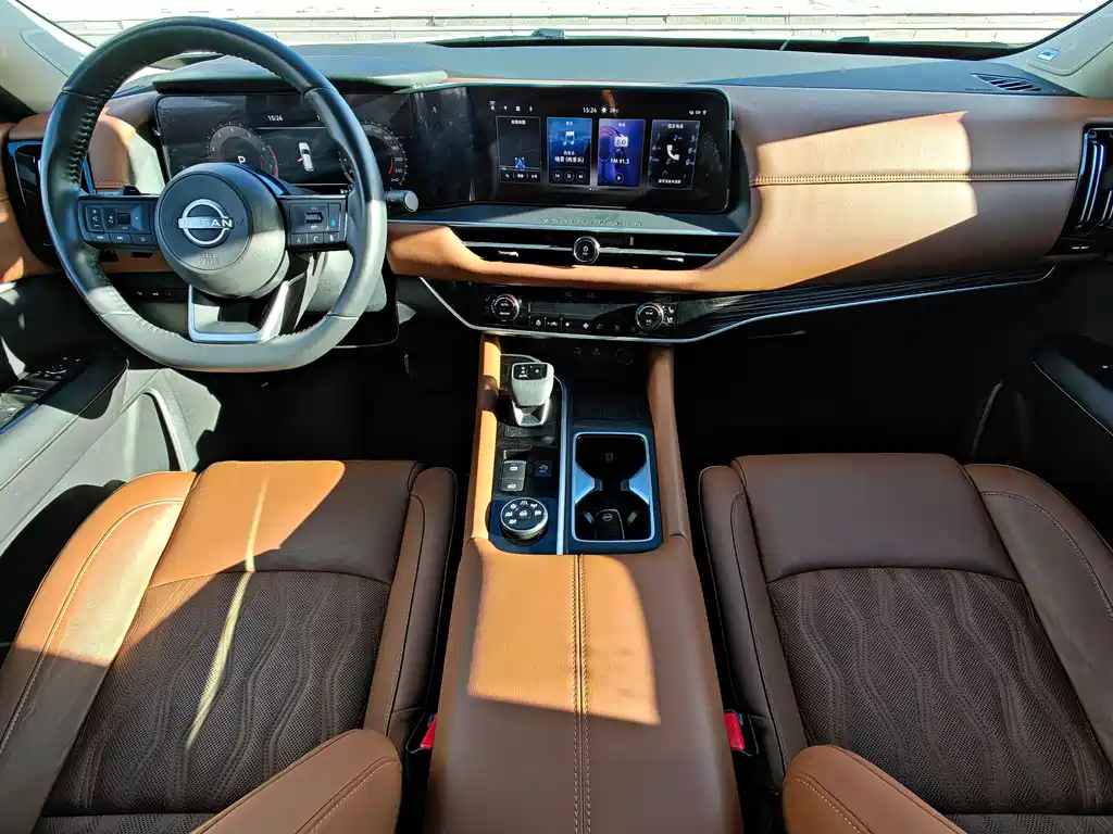 Nissan Teramont — миниатюра 7