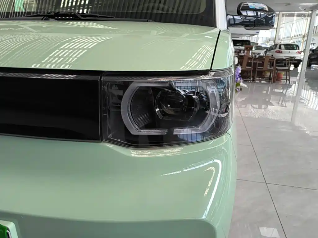 Wuling MINIEV — миниатюра 24